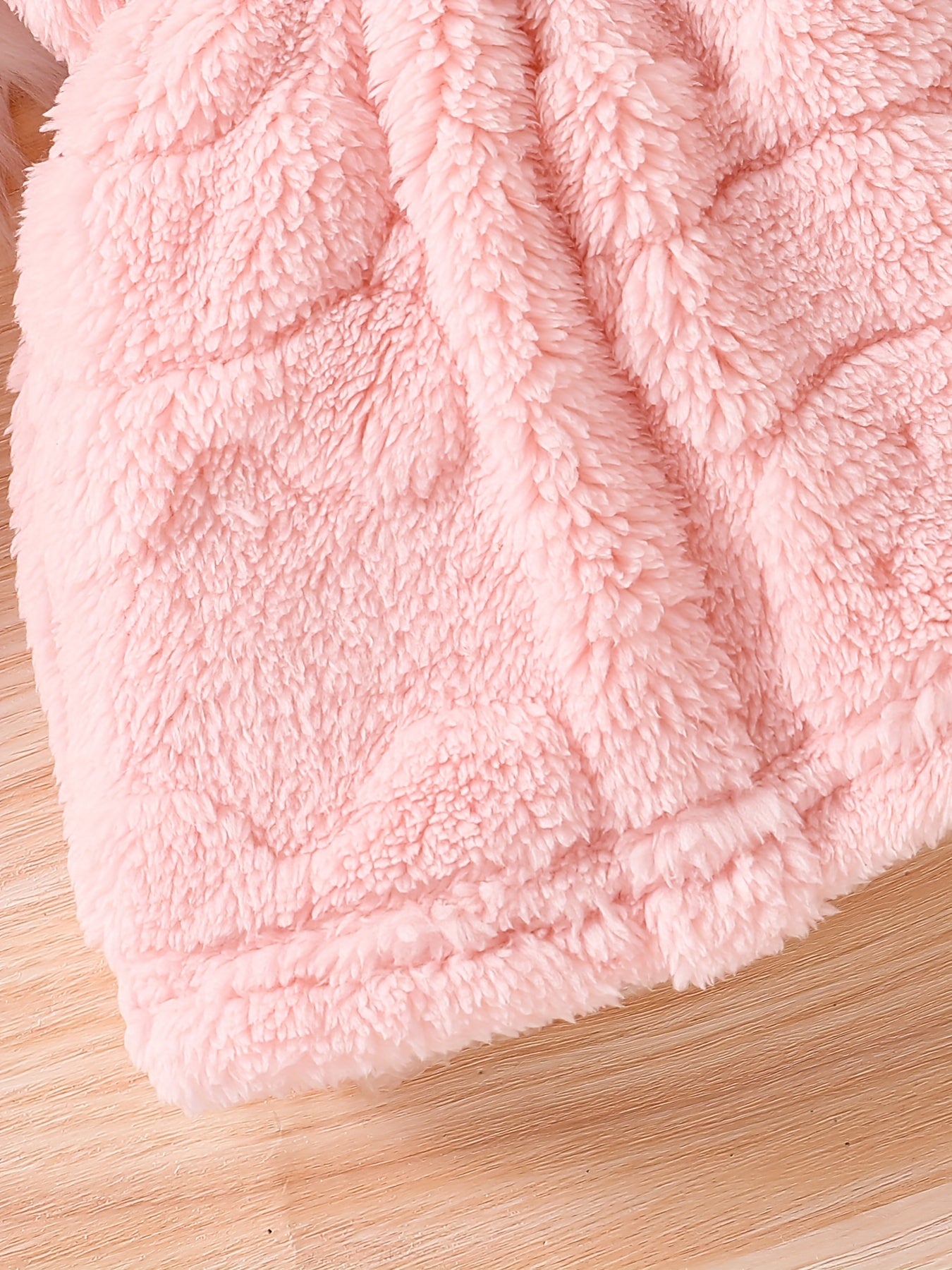 🐻 Cute Little Bear Patterned Hooded Fur Dress for Girls: Soft, Warm Winter Dress with Cinched Waist (Autumn/Winter Children's Outerwear)