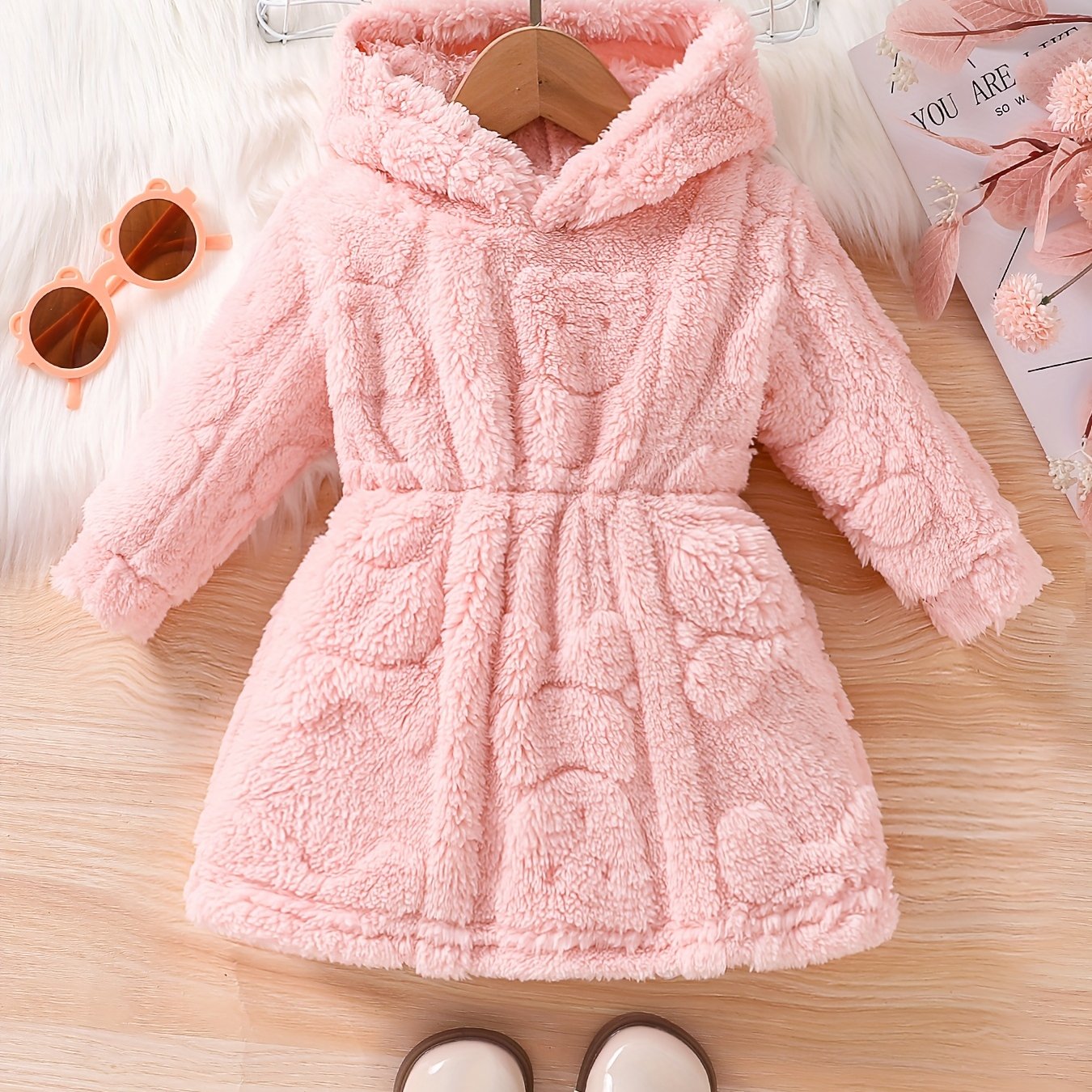 🐻 Cute Little Bear Patterned Hooded Fur Dress for Girls: Soft, Warm Winter Dress with Cinched Waist (Autumn/Winter Children's Outerwear)
