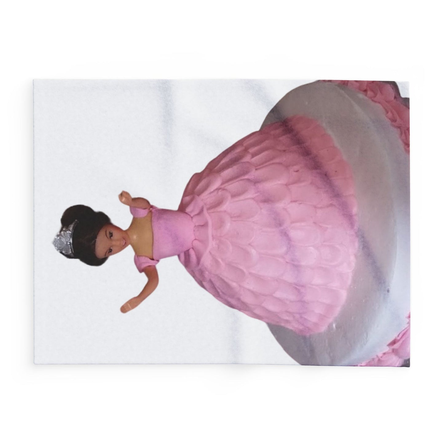 Arctic Fleece Blanket - Barbie Cake Design