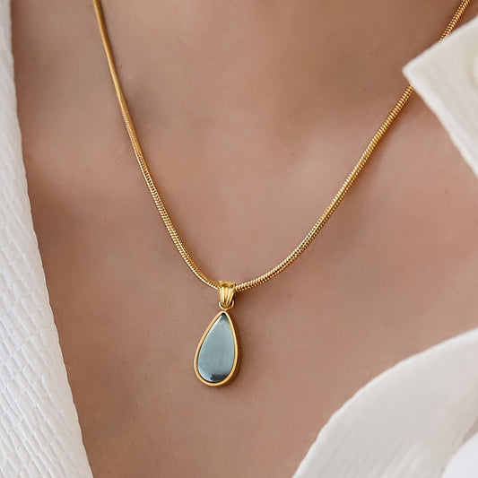 18K Gold Plated Teardrop Pendant Necklace - Vintage Style