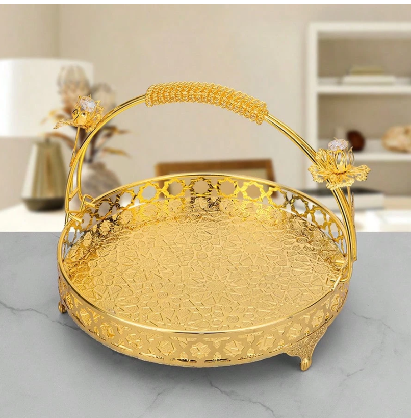 Stylish Metal Fruit Snack Basket - Multifunctional Retro Tray with Handle for Home, Kitchen, and Party Decor