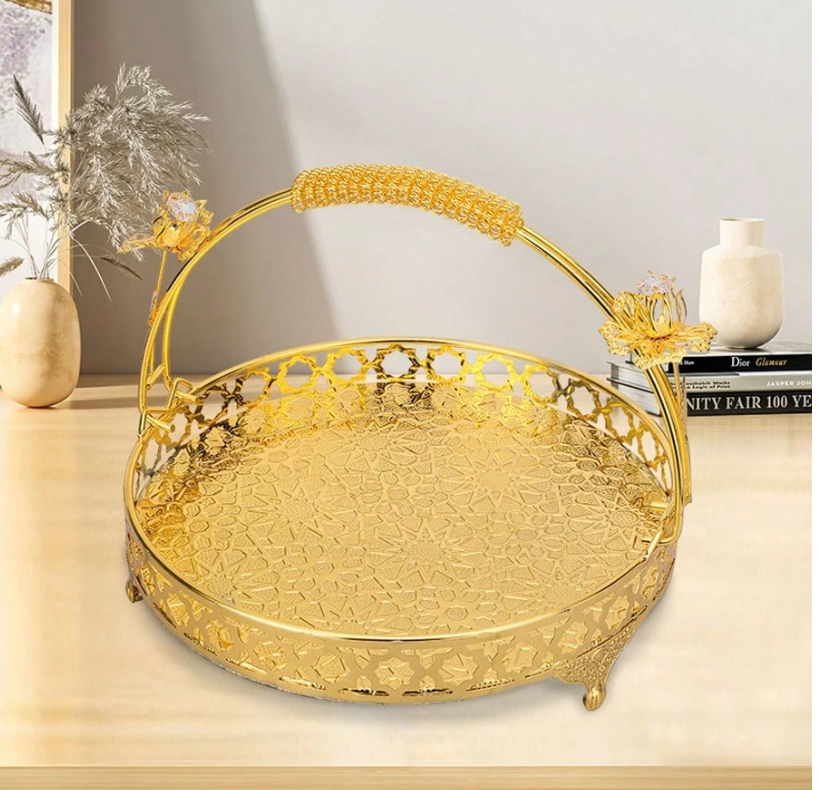 Stylish Metal Fruit Snack Basket - Multifunctional Retro Tray with Handle for Home, Kitchen, and Party Decor