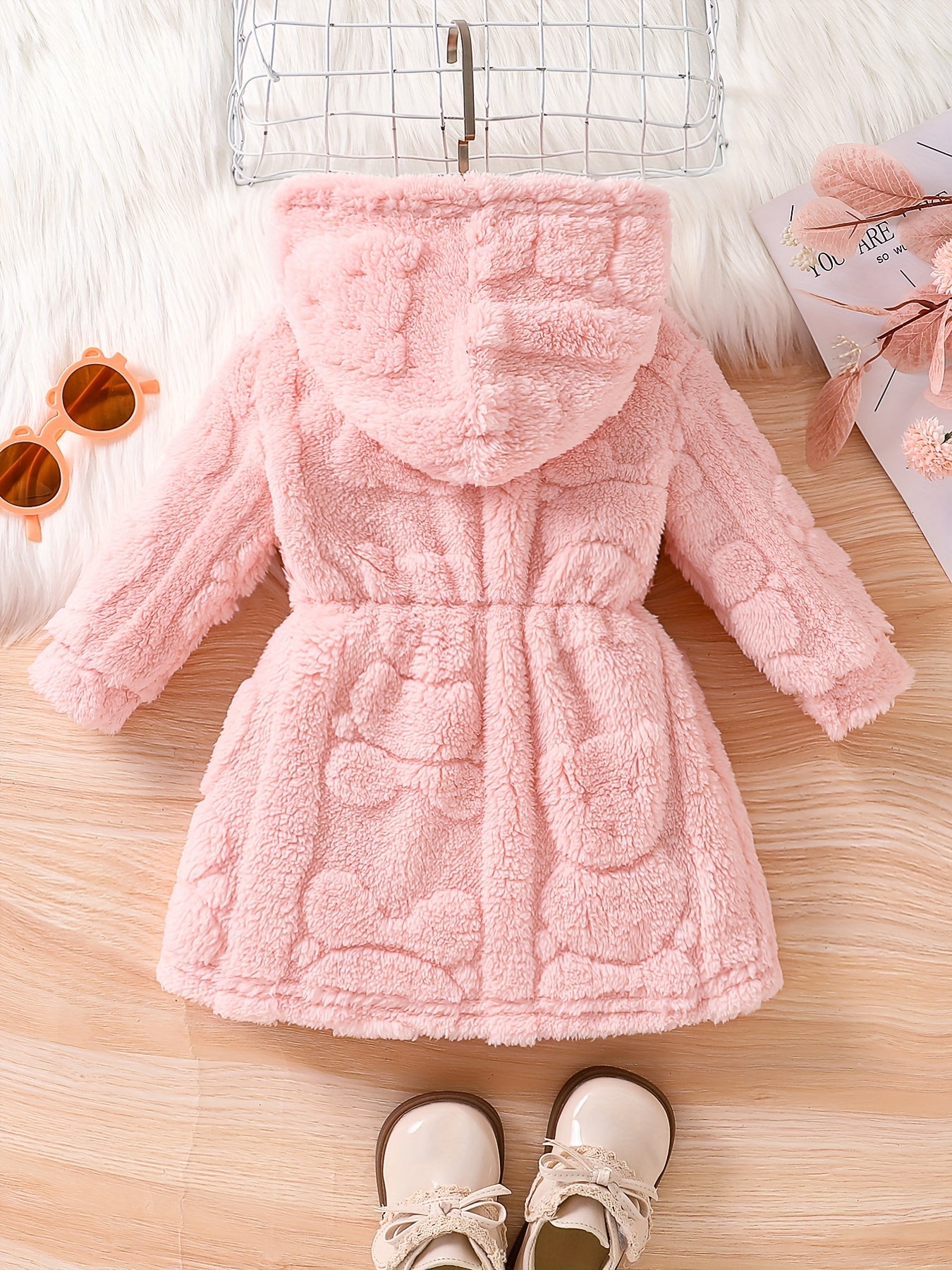 🐻 Cute Little Bear Patterned Hooded Fur Dress for Girls: Soft, Warm Winter Dress with Cinched Waist (Autumn/Winter Children's Outerwear)
