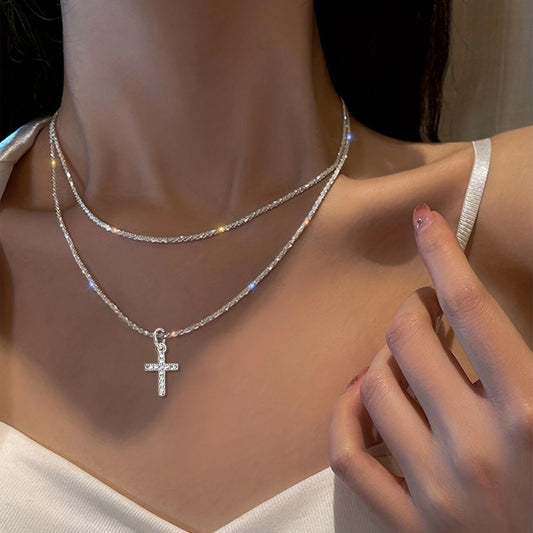 Classic Retro Cross Pendant Necklace | Simple Line Design | Exquisite & Versatile Jewelry Gift