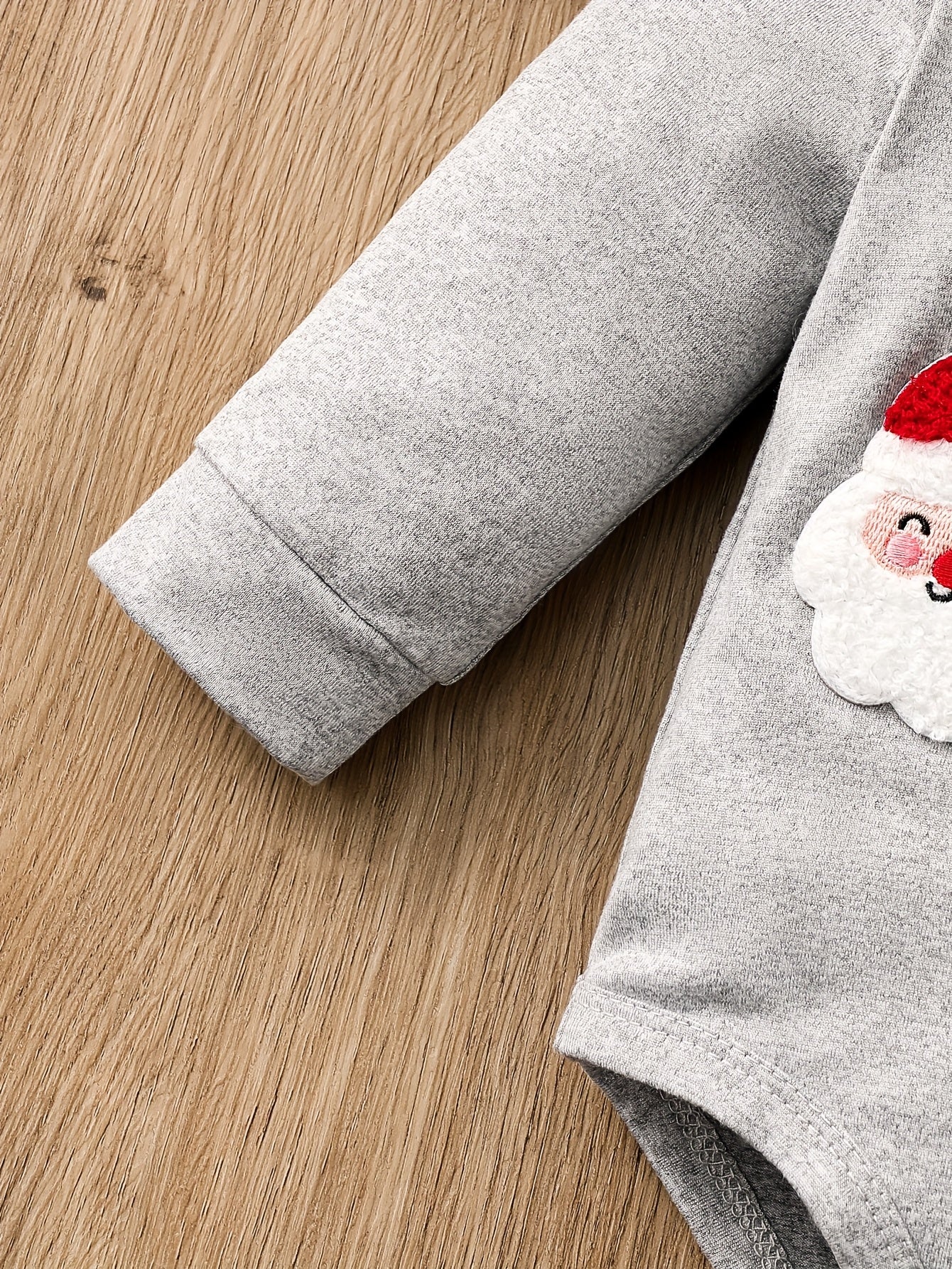 2pc Baby Christmas Romper Set with Bow Tie & Plaid