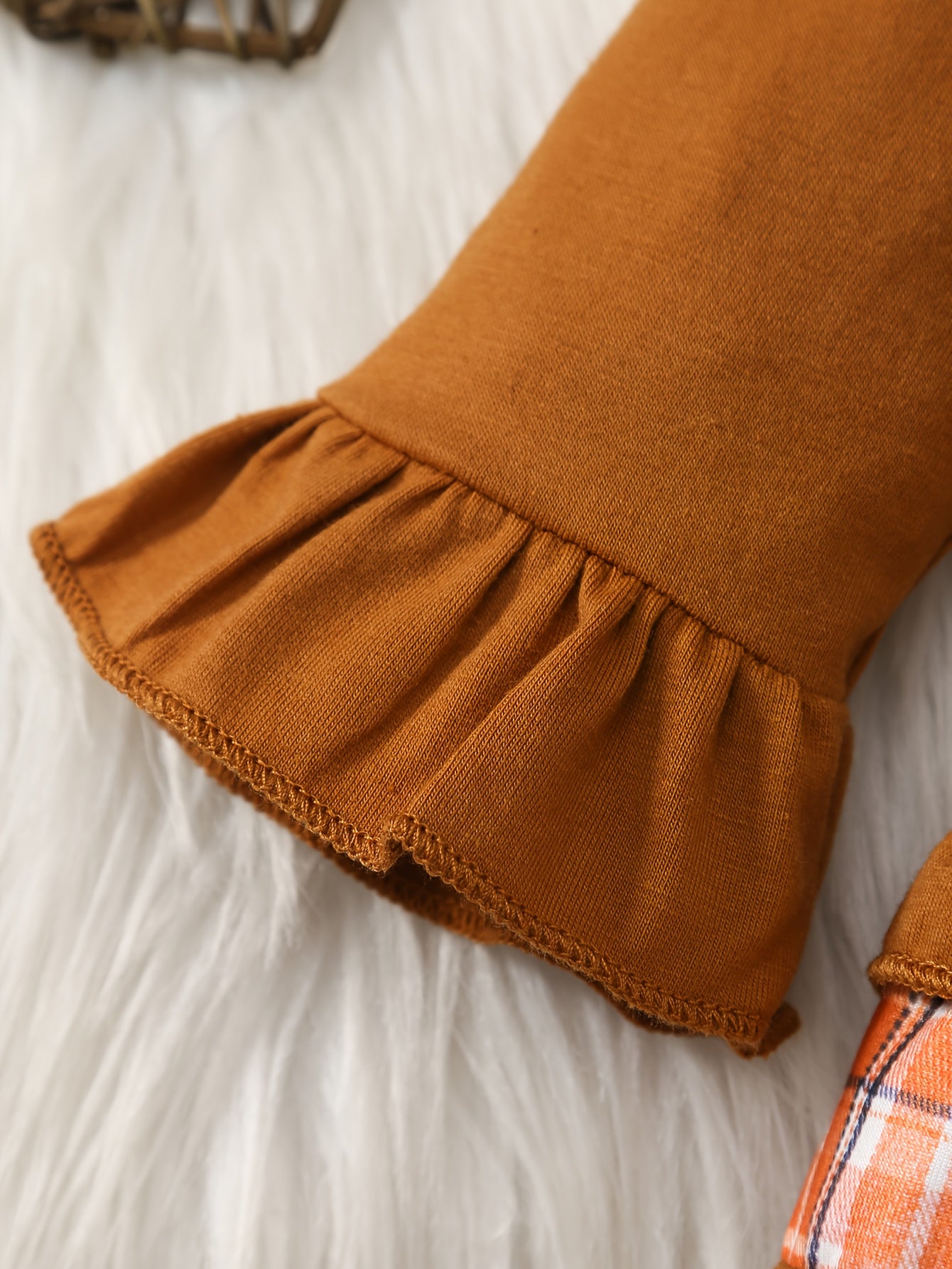 🦃 Baby Girl's 2-Piece Thanksgiving Outfit: Cute Turkey Top and Checkered Pants Set (Perfect for Holiday Wear)