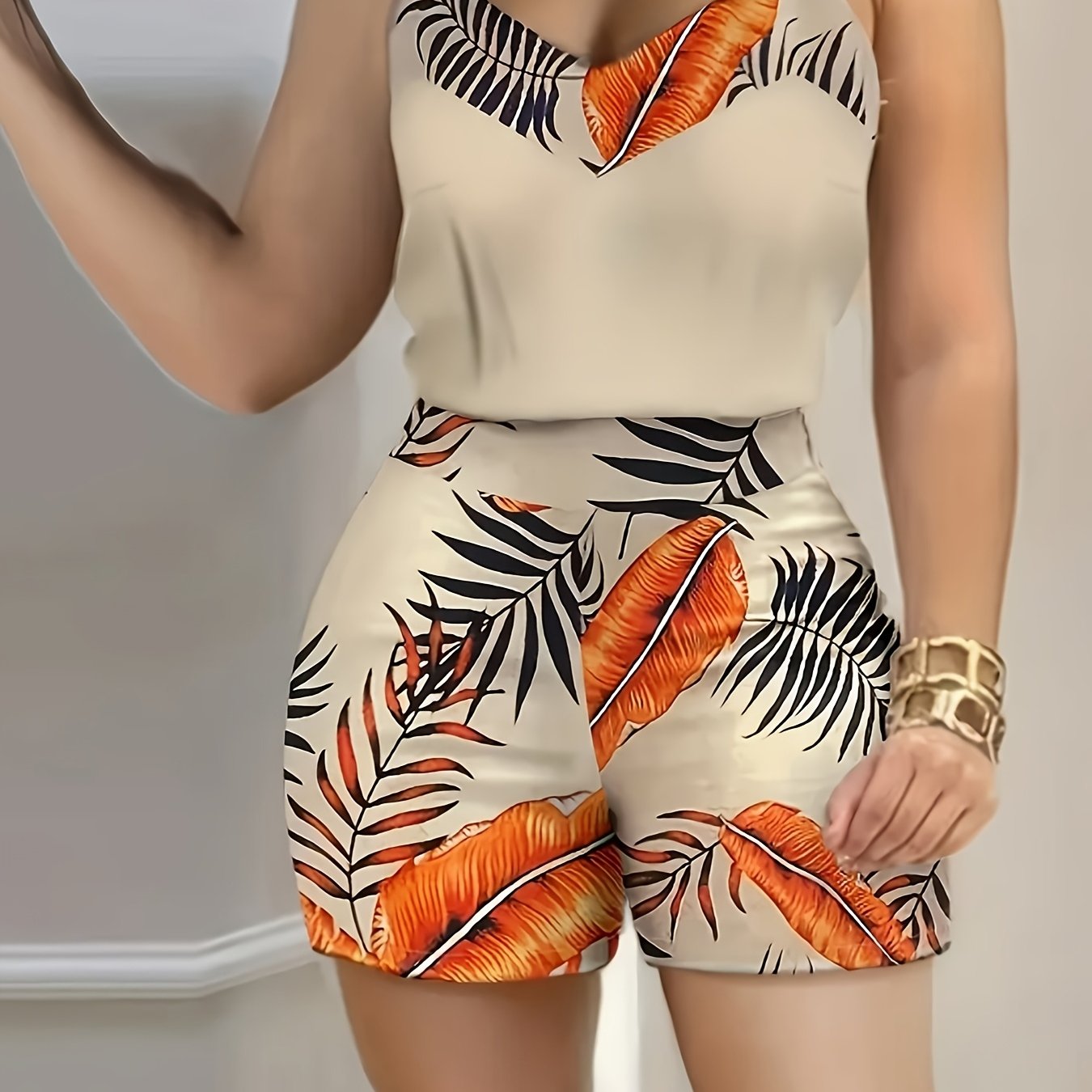 Two-Piece Halter Top & Printed Shorts Set – V-Neck Summer Outfit (LL425)